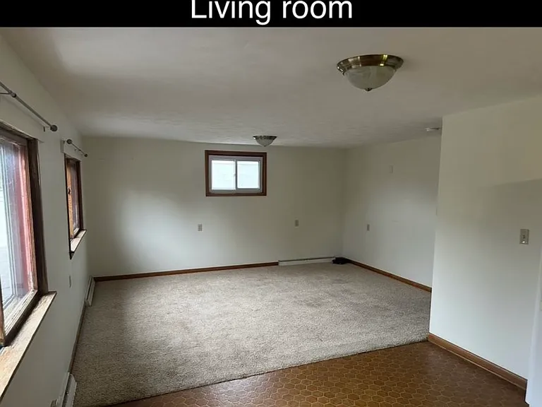 850 Houseman Ave NE #2 — Photo 17