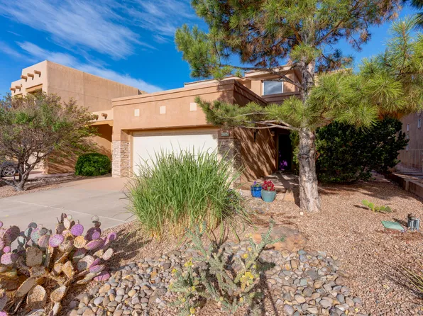 6209 Goldfield Pl NE, Albuquerque, NM 87111
