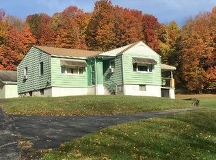 242 Moonshine Hollow Rd, Johnstown, PA 15905