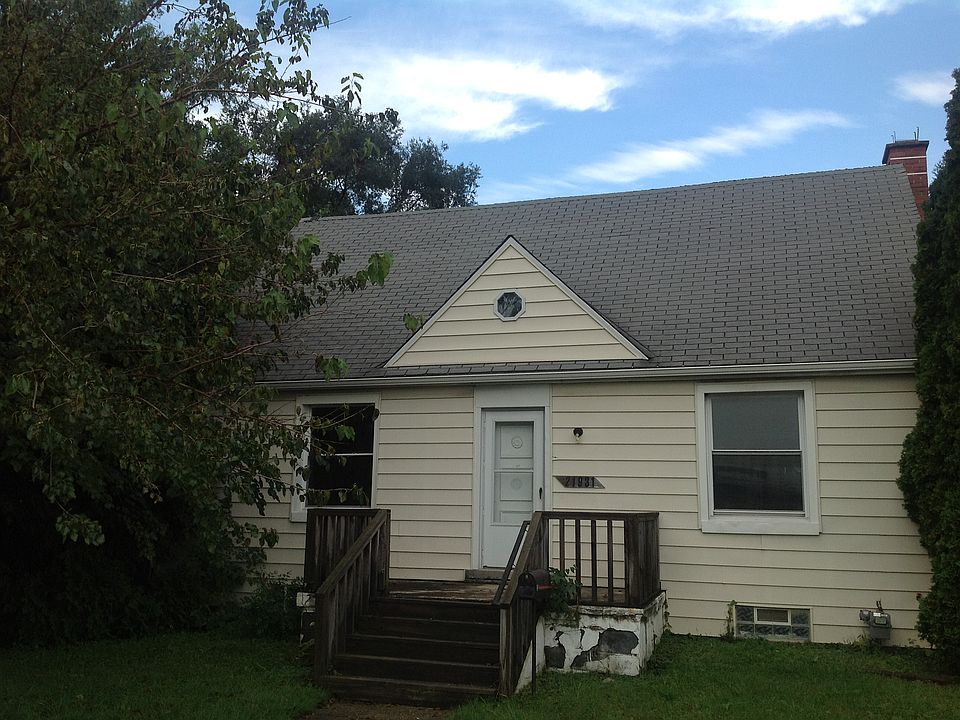 1st image of 21931 Caledonia Ave