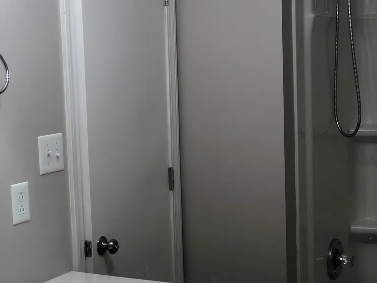 2302 Raleigh Ct #2 — Photo 13