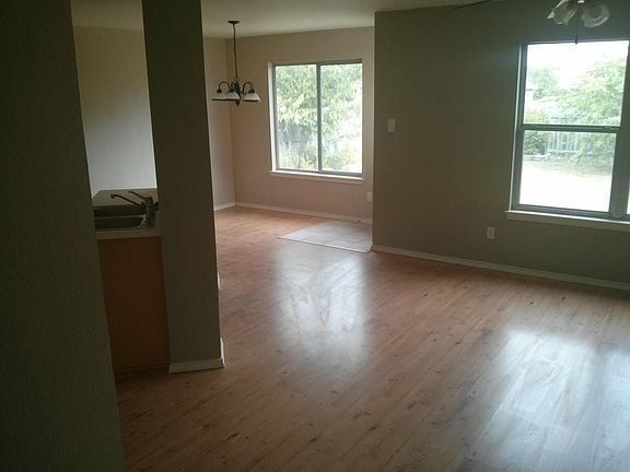 3rd image of 2303 Larston Ln