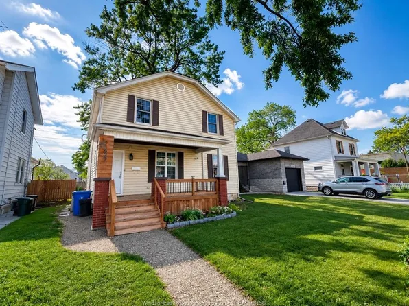 427 Cameron Ave, Windsor, ON N9B 1Y9