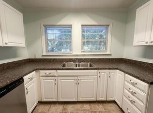 2207 Morris St, Beaufort, SC 29902