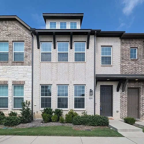 2257 Adena Springs Dr Photo 1