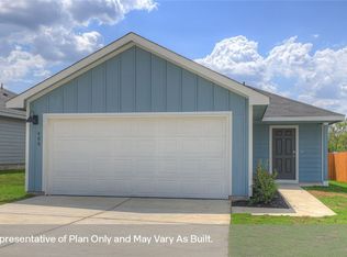 305 Wild Goose Dr, Luling, TX 78648