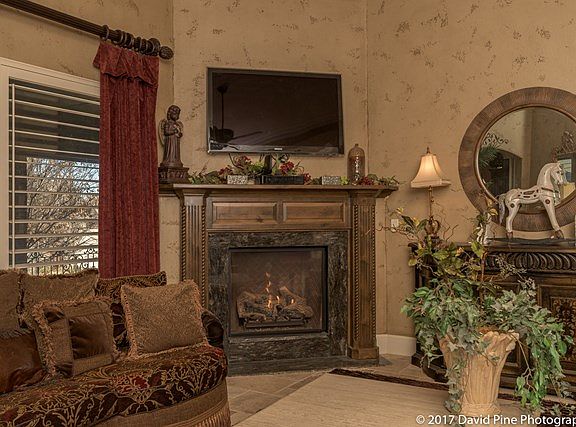 5th image of 6406 Los Conchos Ln