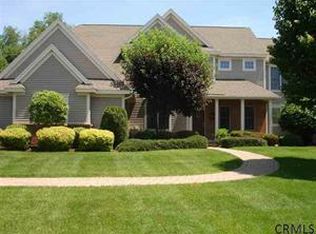 28 Overlook Dr, Queensbury, NY 12804