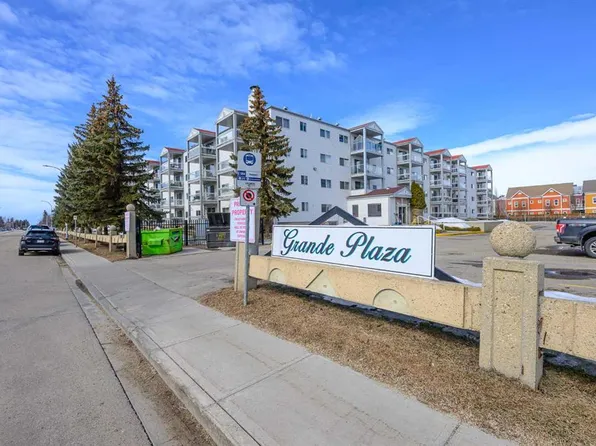 9700 E 92nd Ave #110, Grande Prairie, AB T8V 6Z7