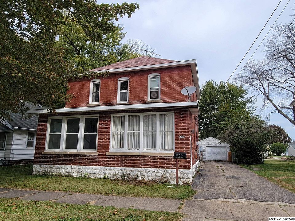 1st image of 522 13th St SE