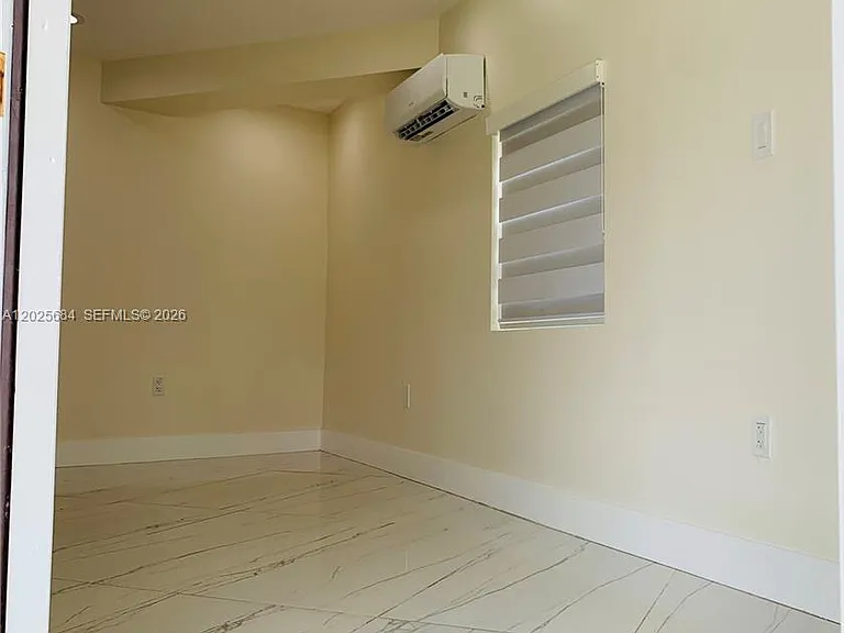 17010 NW 53rd Ave — Photo 2