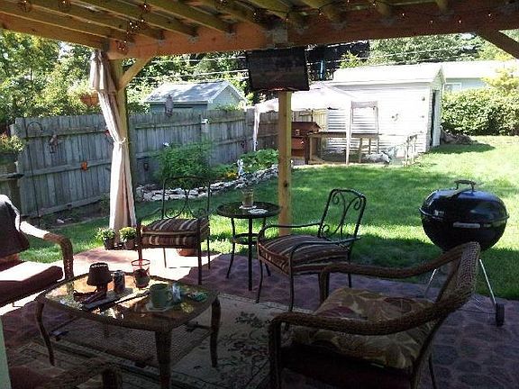 3rd image of 541 Northwood Dr