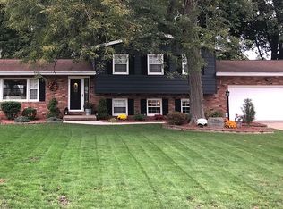 13313 Gregor Cir NW, Uniontown, OH 44685