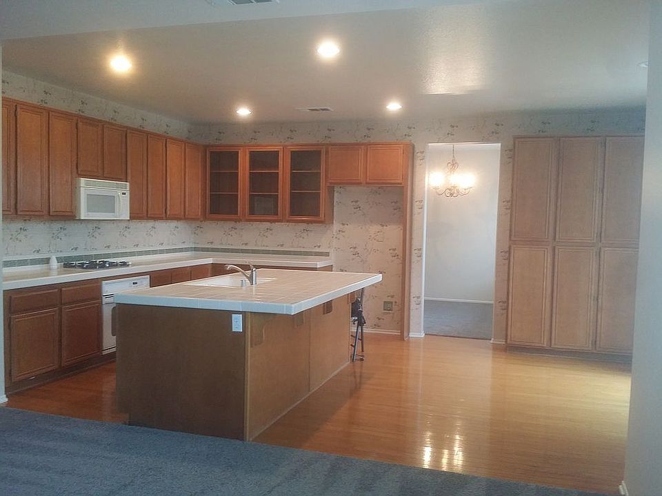 1st image of 31221 Old Trail Cir
