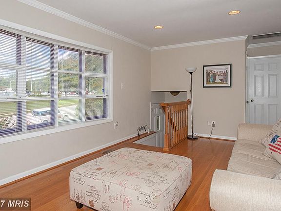 4th image of 14503 Brook Dr