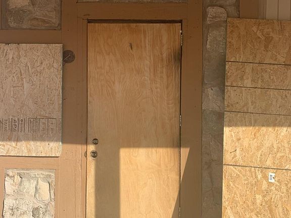 5th image of 6241 S Euclid Ave
