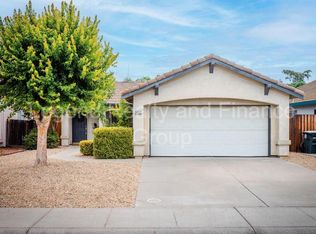 8433 Patmon Dr, Elk Grove, CA 95624