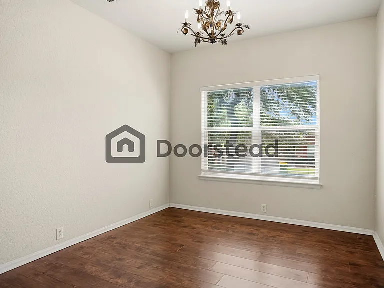 4802 James Gaines — Photo 17