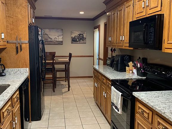 2nd image of 2250 Graystone Dr