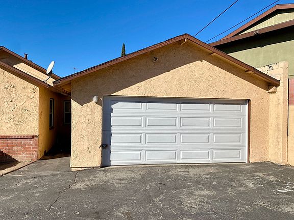 4th image of 1325 N Azusa Ave #1325