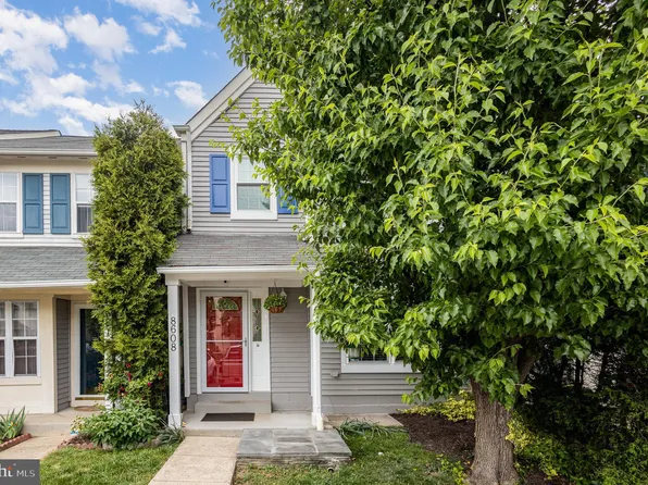 8608 Venoy Ct, Alexandria, VA 22309