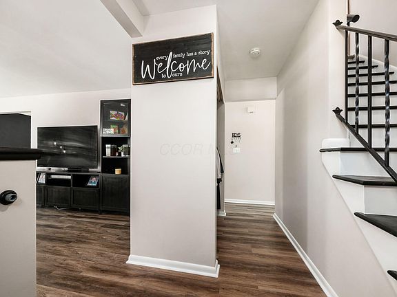 4th image of 2279 Blodwen Cir