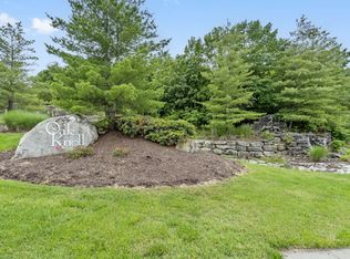 138 Forest Oak Dr, Hollister, MO 65672