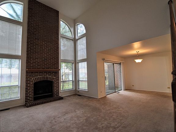 3rd image of 126 N Knollwood Dr #C126