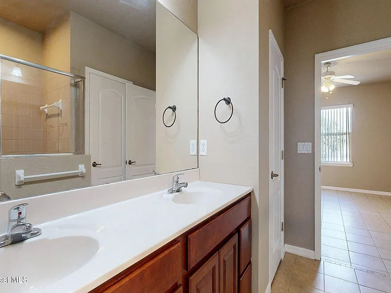 916 Ocaso Ln #206 — Photo 22