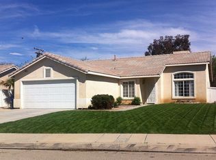 4829 Minstrel Dr, Palmdale, CA 93552