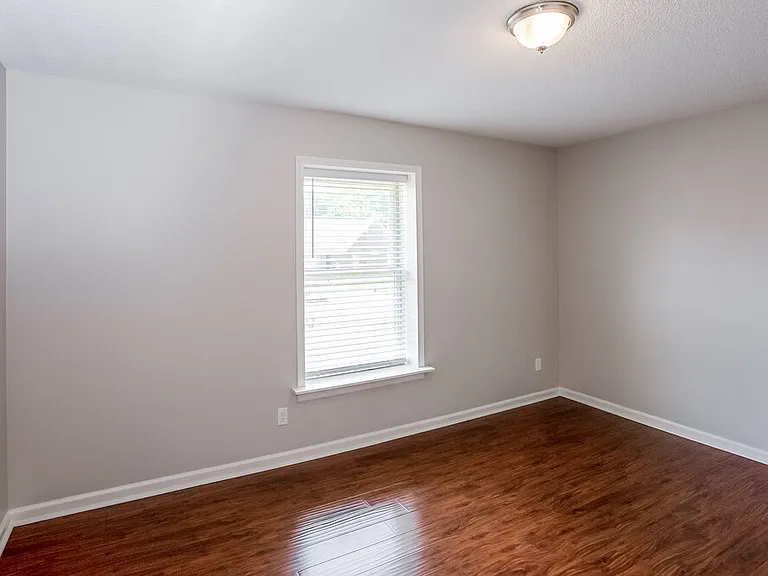 4378 Bunker Hill Dr — Photo 13