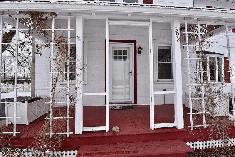 3rd image of 392 Brownell Road