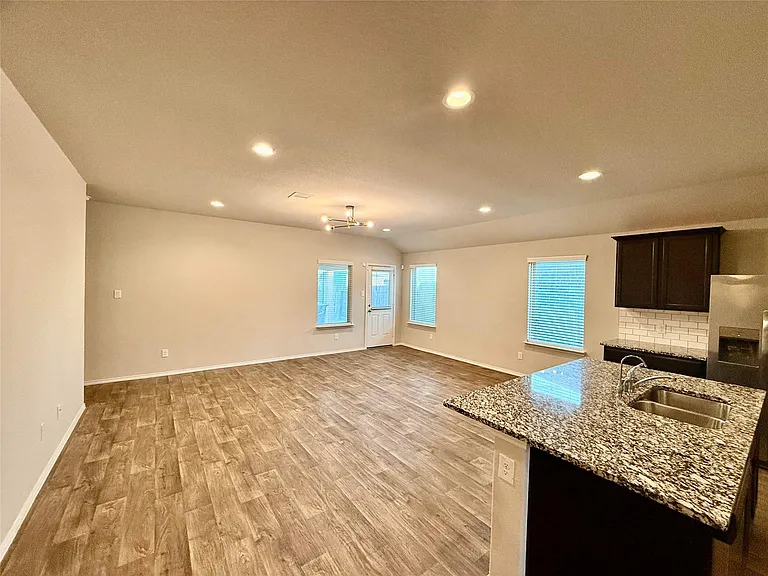 846 Autumn Flats Way — Photo 13