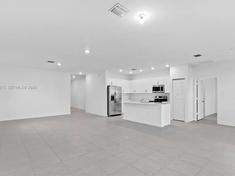 11947 SW 241st Ter — Photo 11