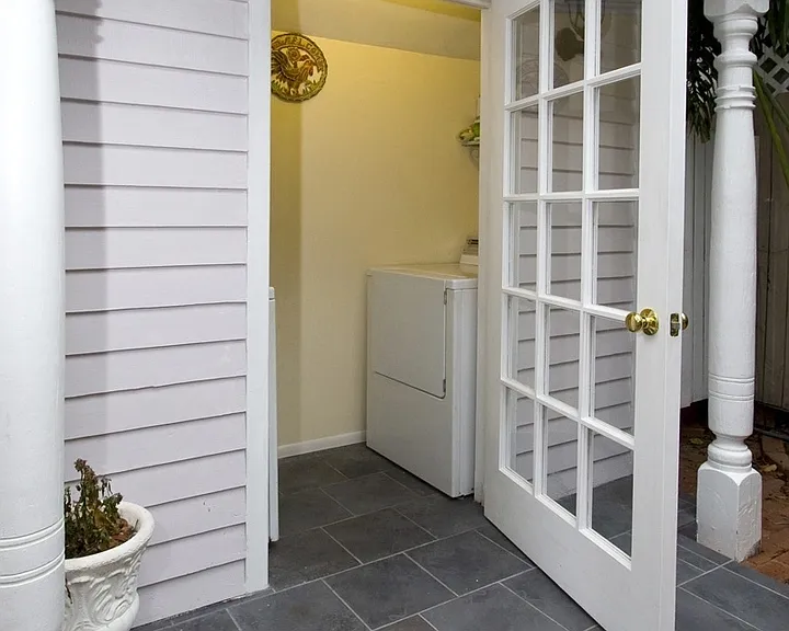 327 Margaret St #2 — Photo 17