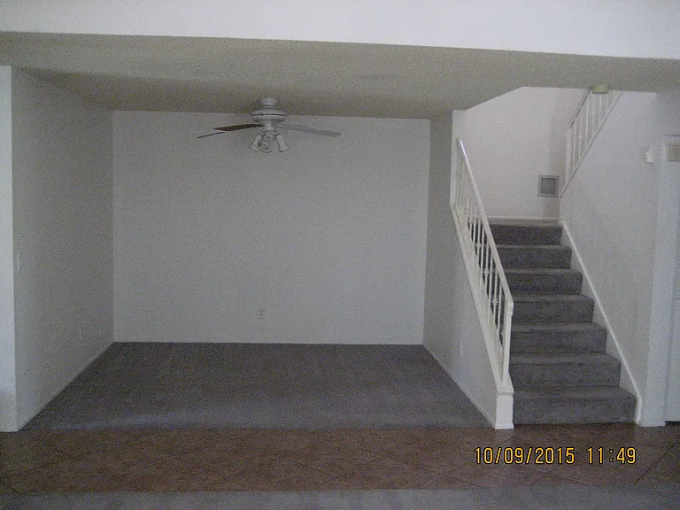 9828 S 44th St — Photo 11