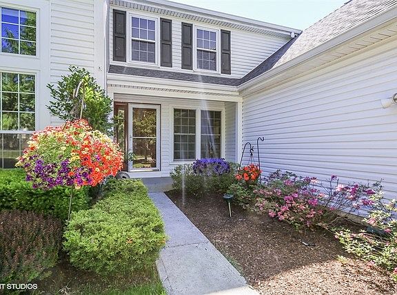 2nd image of 316 Bingham Cir