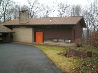 15 Stewart Rd, Oil City, PA 16301