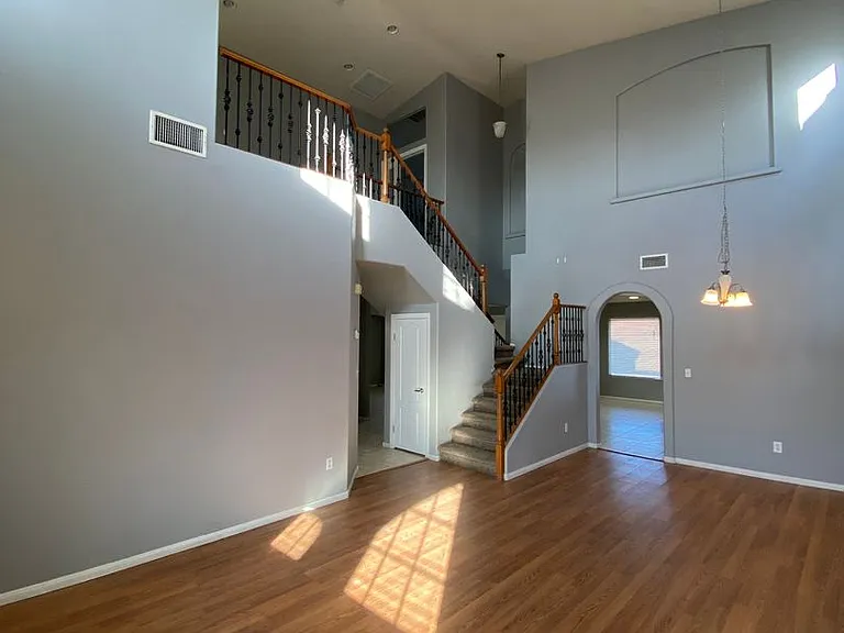 5408 Indian Rose St — Photo 6