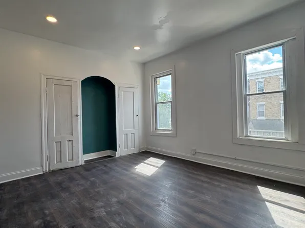 4133 Pennsgrove St, Philadelphia, PA