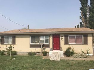 301 N 4th St, Grandview, WA 98930