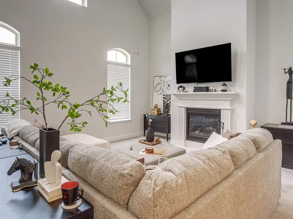 1720 Blakely Pl #Id1696366p, Aubrey, TX 76227