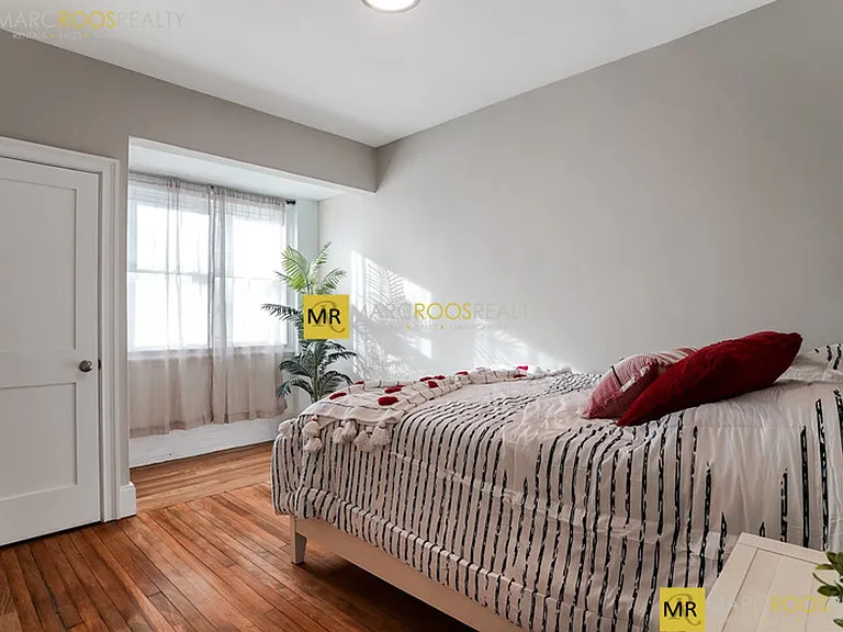 10 Babcock St #20 — Photo 7