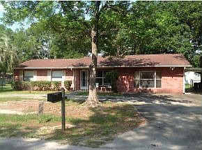 1st image of 4920 NE 22nd Ter