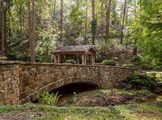 4888 Jett Rd NW, Sandy Springs, GA 30327