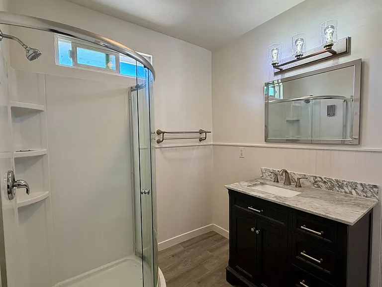 1190 Pine Ave — Photo 22