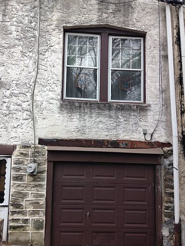 2nd image of 5685 Morton St