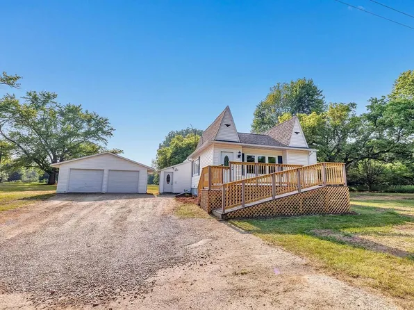 2991 County Rd  Ee, Abrams, WI 54101