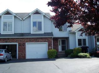 25 Niagara Shore Dr, Tonawanda, NY