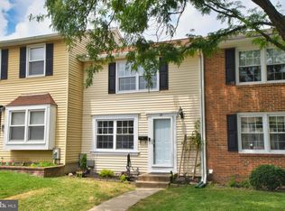 24 Guinevere Ct, Baltimore, MD 21237